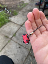Load image into Gallery viewer, lady bug Key chain
